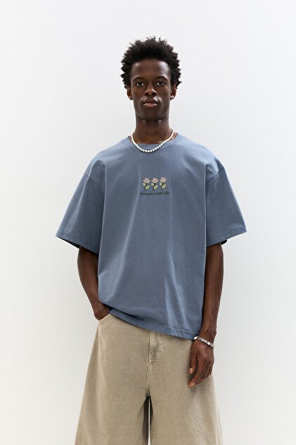 Pull & Bear Çiçek işlemeli t-shirt - Fiyatı, Yorumları