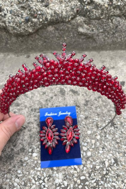 Alyce Burgundy Bridal Henna Crown Special Occasion Accessory Women's Crown and Thin Shuttle Earring Set