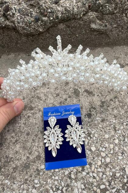 Alyce Cream Pearl Bridal Henna Crown Special Occasion Accessory Women's Crown and Thin Shuttle Earring Set