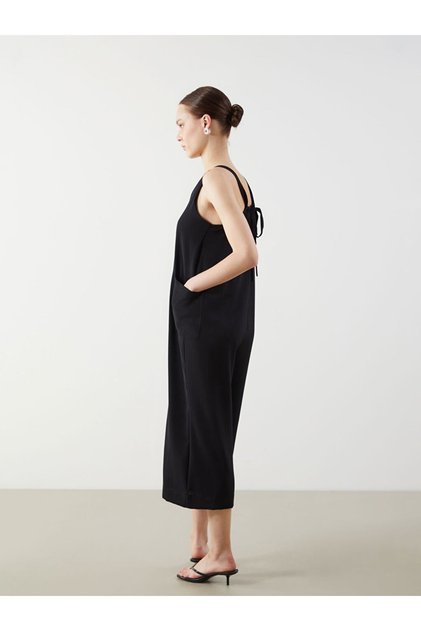 Lcw Comfort Black V-Neck Strap Women's Jumpsuit
