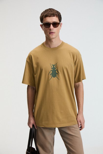 Bold Men's 100% Cotton Oversize Fit Printed Short Sleeve Round Neck Dark Beige T-Shirt