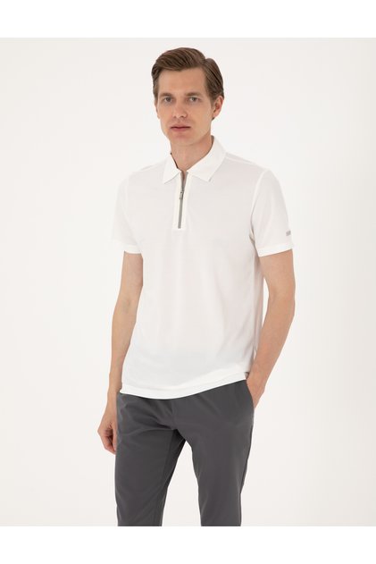 Ecru Ultralight Fabric Slim Fit Zippered Polo Collar T-Shirt 50302623-Vr019