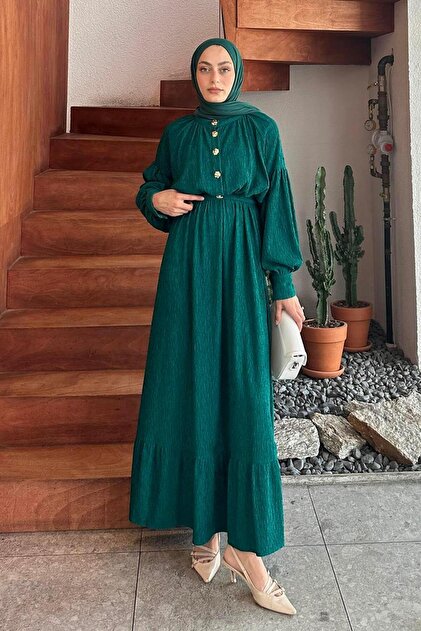 slim fit dress slacks AGUA MAXI DRESS IN DARK GREEN CRINKLE CHIFFON – DE LA VALI OFFICIAL