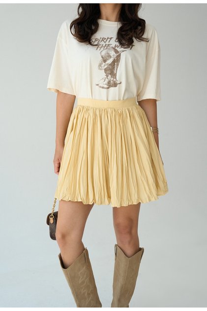 Women's Yellow Pleated Short Skirt