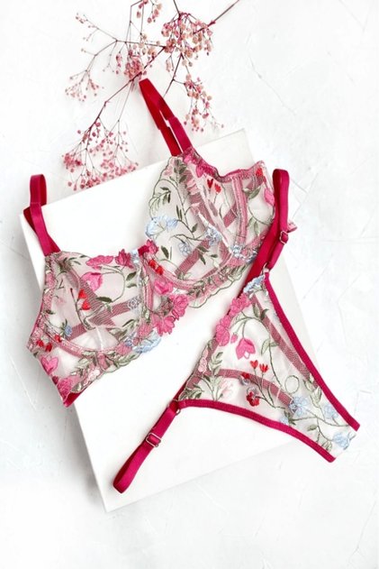 Floral Embroidered Bra Set