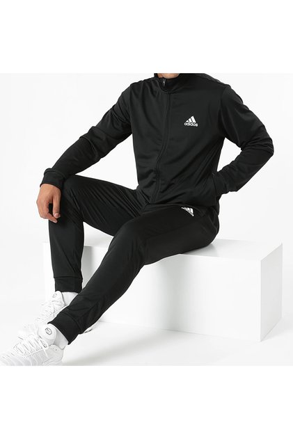 Trening unisex cu croială confortabilă, potrivit pentru uz zilnic și sport