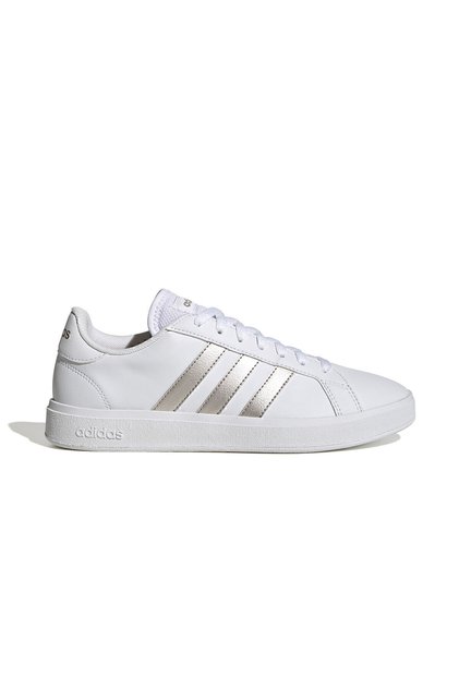 Daily shoe sneaker grand court base