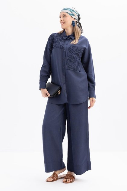 Indigo-Embroidery Detailed Linen Trousers Suit