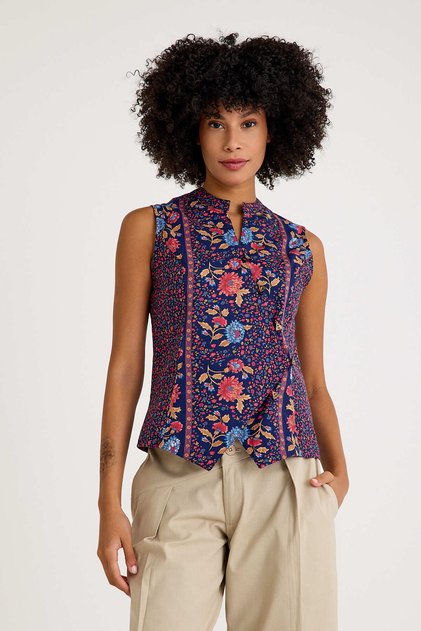 Magnificent Collar Cross Buttoned Tank Top