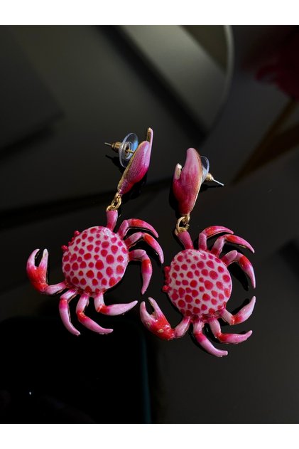 Yengeç Desenli Pembe Küpe