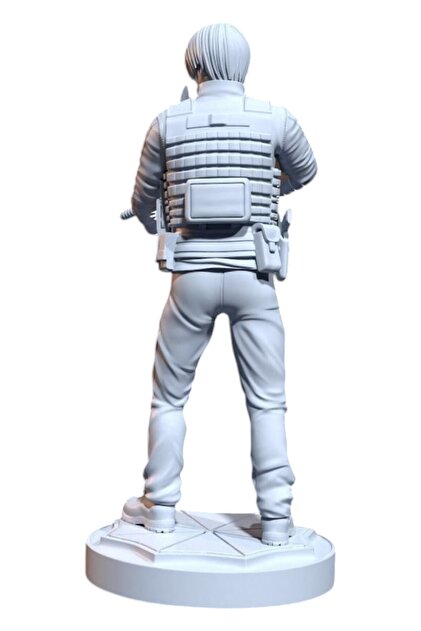 Miyazaki Premium Leon Scott Kennedy Figürü | Resident Evil