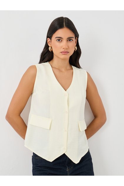 Solid Sleeveless Waistcoat with Flap Pockets Detail