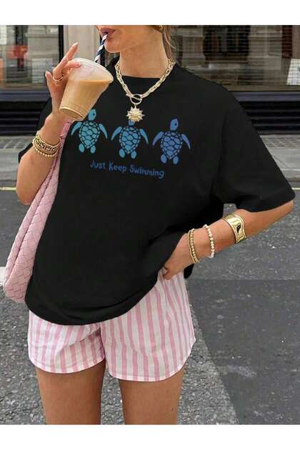 Women's Turtle Printed T-Shirt