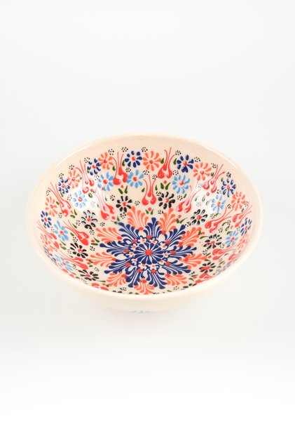 20 cm Ceramic Bowl with Handmade White Tulip Motif