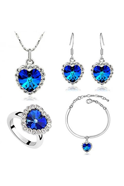 Set bijuterii dama, lantisor cu pandantiv, bratara, inel si cercei, model forma de inima, cristale z