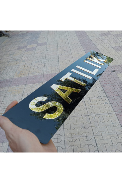 Satılık Dekor Plakalık - Pleksi 1 Ad. - 52 x 11 cm - Tüm Araçlara Uyumlu