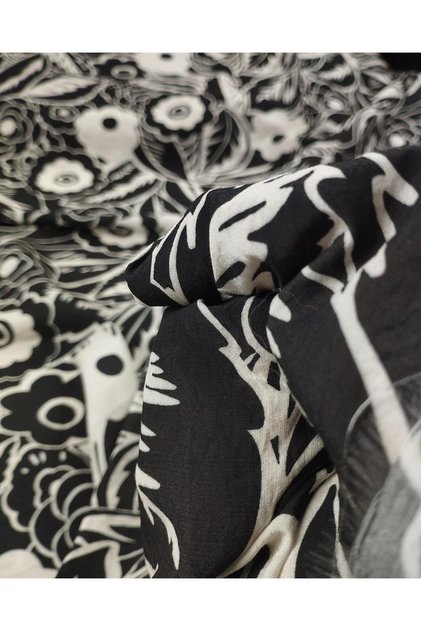 Ecru Black Patterned Aerobin (Width 145 cm X Length 285 cm)
