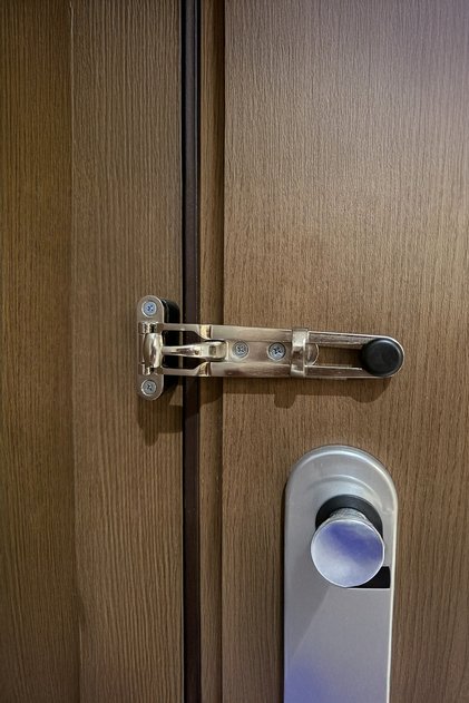 Ekstra Güvenlikli Çelik Gövdeli Emniyet Kelepçesi