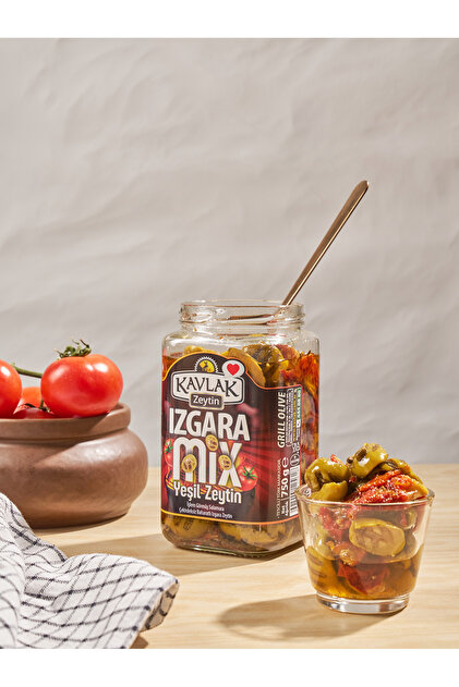 ぐみ Kavlak Zeytin Kavlak Izgara Mix Yeşil Zeytin 750 gr - Fiyatı