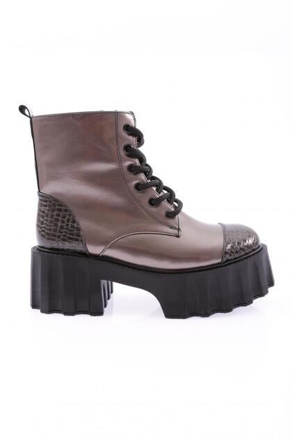 Es802 Cizme de damă cu șireturi cu talpă groasă, din piele lacuită, CROCO PLATINUM