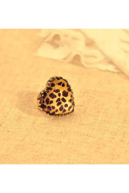 Stylish and Adjustable Heart Ring