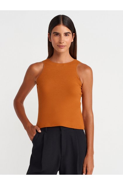 21129 Sleeveless Top-A.Tile