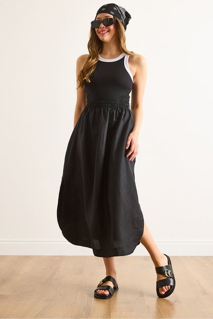 Women's Black and White Slit Trend Midi Dress Elb-19002480