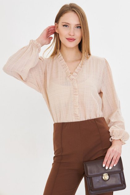 Women's Beige Long Sleeve Blouse with Ruffle Detail on the Collar and Elastic Sleeves Arm-25K 001030