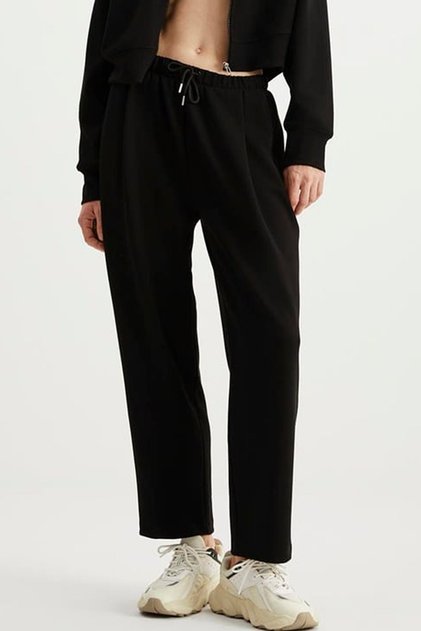Black Relaxed Elastic Waist Sweatpants