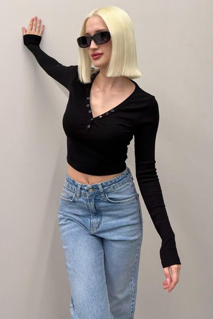 Siyah V Yaka Uzun Kollu Düğme Detaylı Kaşkorse Body MG2194