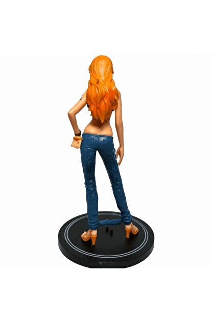 Hediye Vakti One Piece Nami Figürü – 17 cm Lady Anime Aksiyon ve