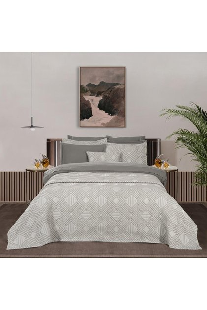 Ebora Beige Double Bedspread with Cotton Satin Duvet Cover Set