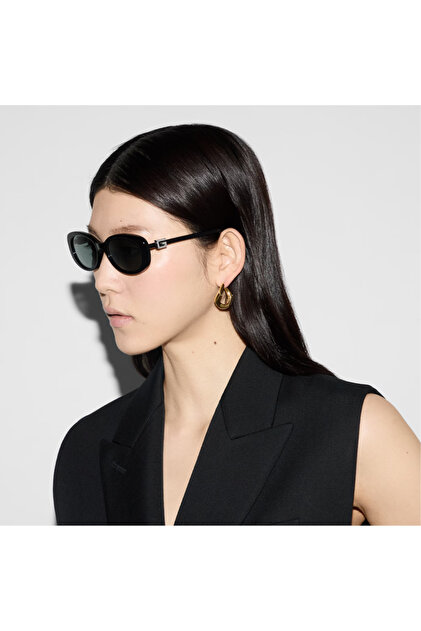 Gucci GG1684SA 002 55-18 Kadın Güneş Gözlüğü – Oval Çerçeve, Taşlı