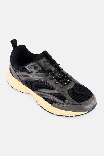 Men Lace Up Training Shoes, Black