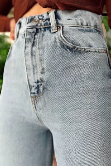 Women's Blue Snow Wash High Waist Stretchy Classic Wide Leg Jeans