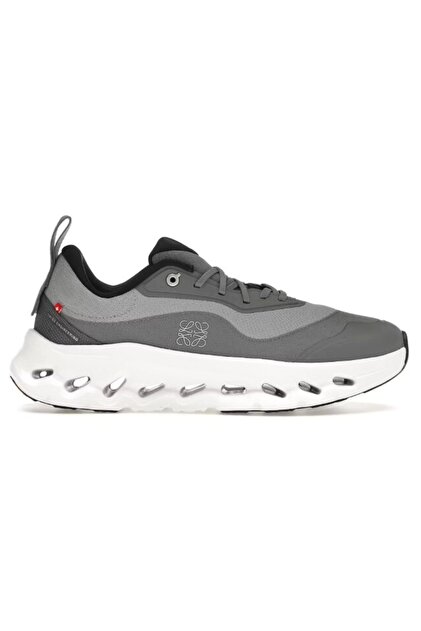 ON LOEWE x On Running Cloudtilt 2 – Grey Minimalist Sneaker Design