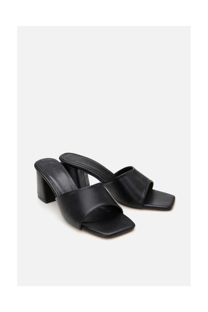 Lina Black Skin Guaranteed Women's Heeled Shoes/Slippers