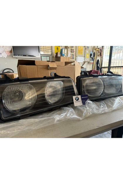 BMW E36 ZKW TİP FAR TAKIM