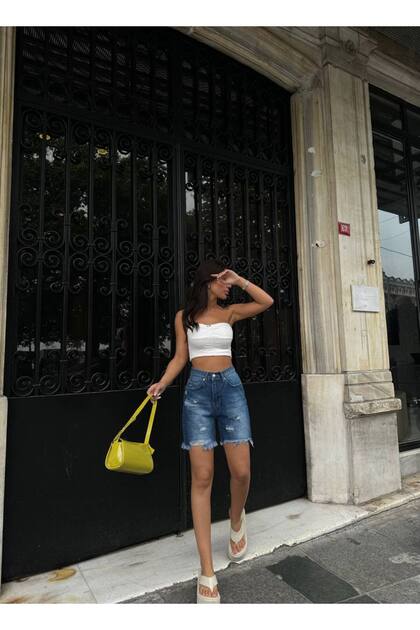 Ripped Denim Bermuda Shorts für Frauen mit hoher Taille