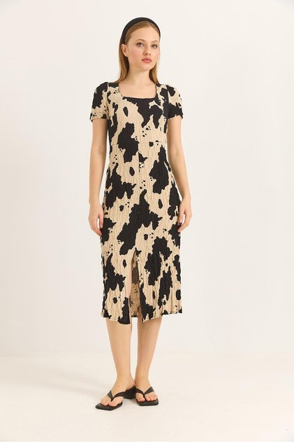 Square Neck Slit Short Sleeve Black Dress
