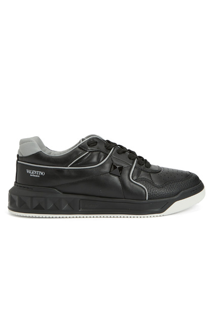 Valentino Garavani One Stud Black Men's Leather Sneaker 5Y2S0E71