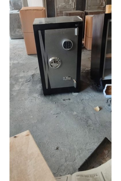 70 CM ÇELİK PARA KASASI 150 KG SİYAH GRİ ŞİFRELİ
