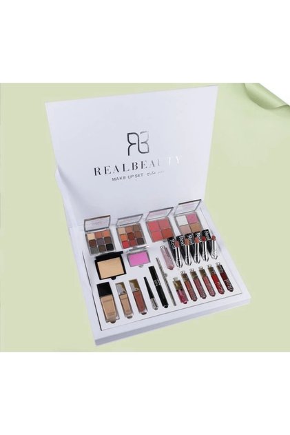 Luxury 25-piece makeup box set for a charming and complete look