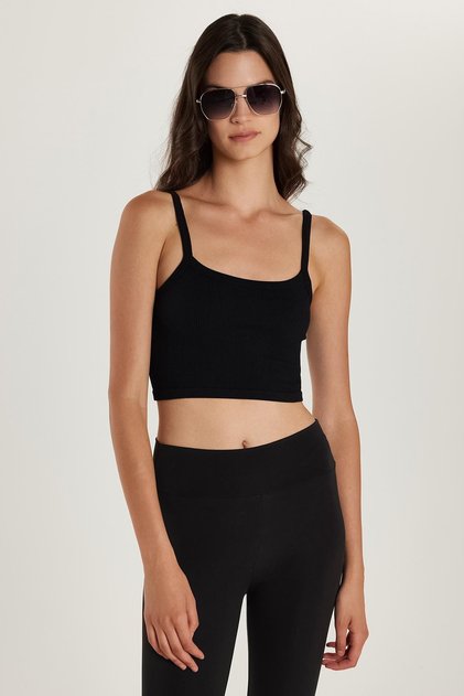 Women's Slim Fit Square Neck Plain Basic Black Crop Tank Top