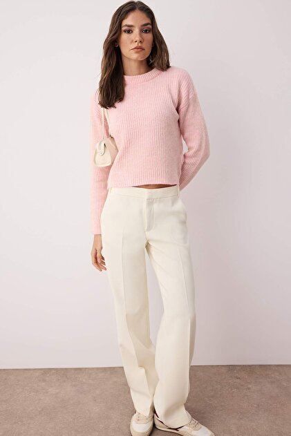 Trendyolmilla Pembe Crop Yumuşak Dokulu Bisiklet Yaka Triko Kazak