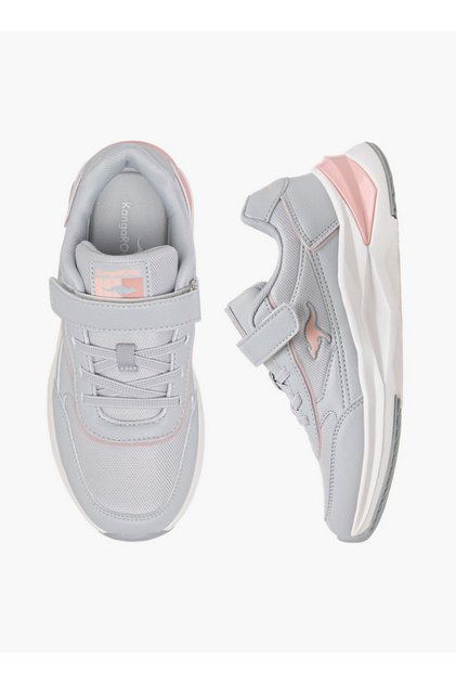Girls' Panelled Sports Shoes with Hook and Loop Closure