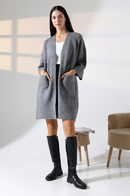 V-Neck Corded Fabric Brioche Knit Double Pocket Half 3/4 Sleeve Midi Length Winter Knit Cardigan