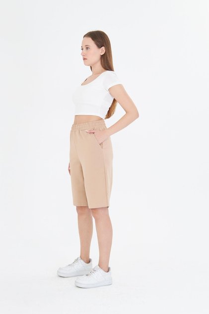 Woman's cotton capri beige 7003-b