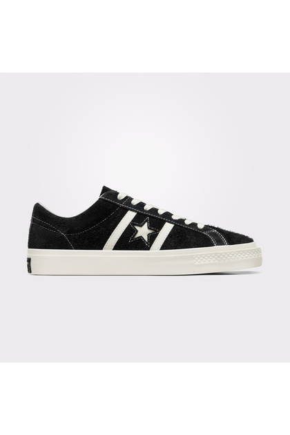 One Star Academy Pro Unisex-Sneaker aus schwarzem Wildleder