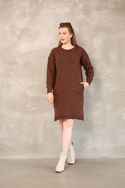 Round Crew Neck Long Sleeve Pocket Side Slit Soft Texture Winter Knitwear Midi Length Pullover Tunic